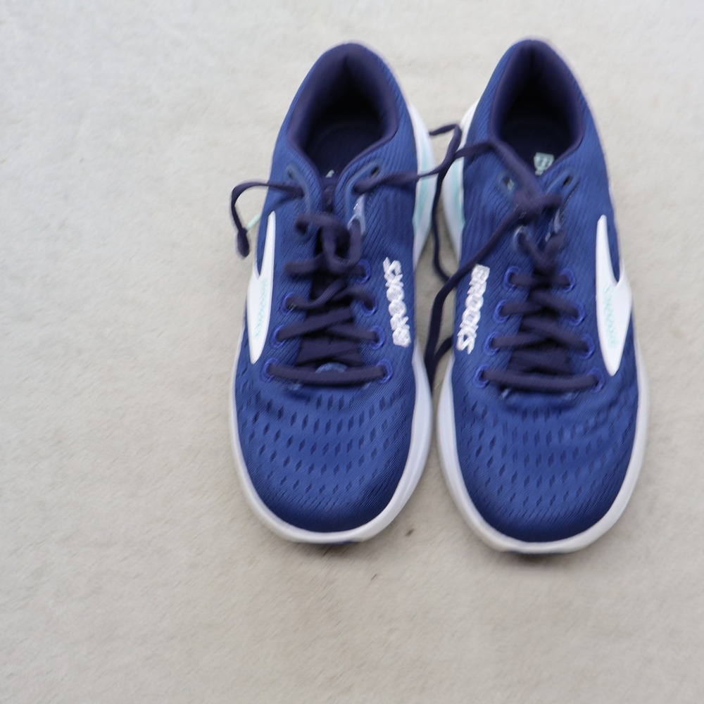Brooks Womens 7.5D Athletic Shoes Blue Ghost Max Mesh Running Training Gym EUC - Picture 2 of 15